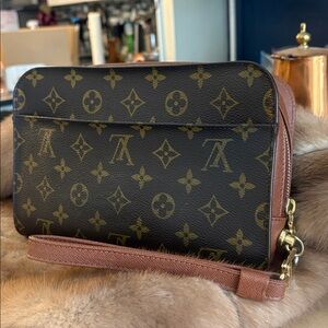 Excellent, Louis Vuitton Orsay Monogram Bag
